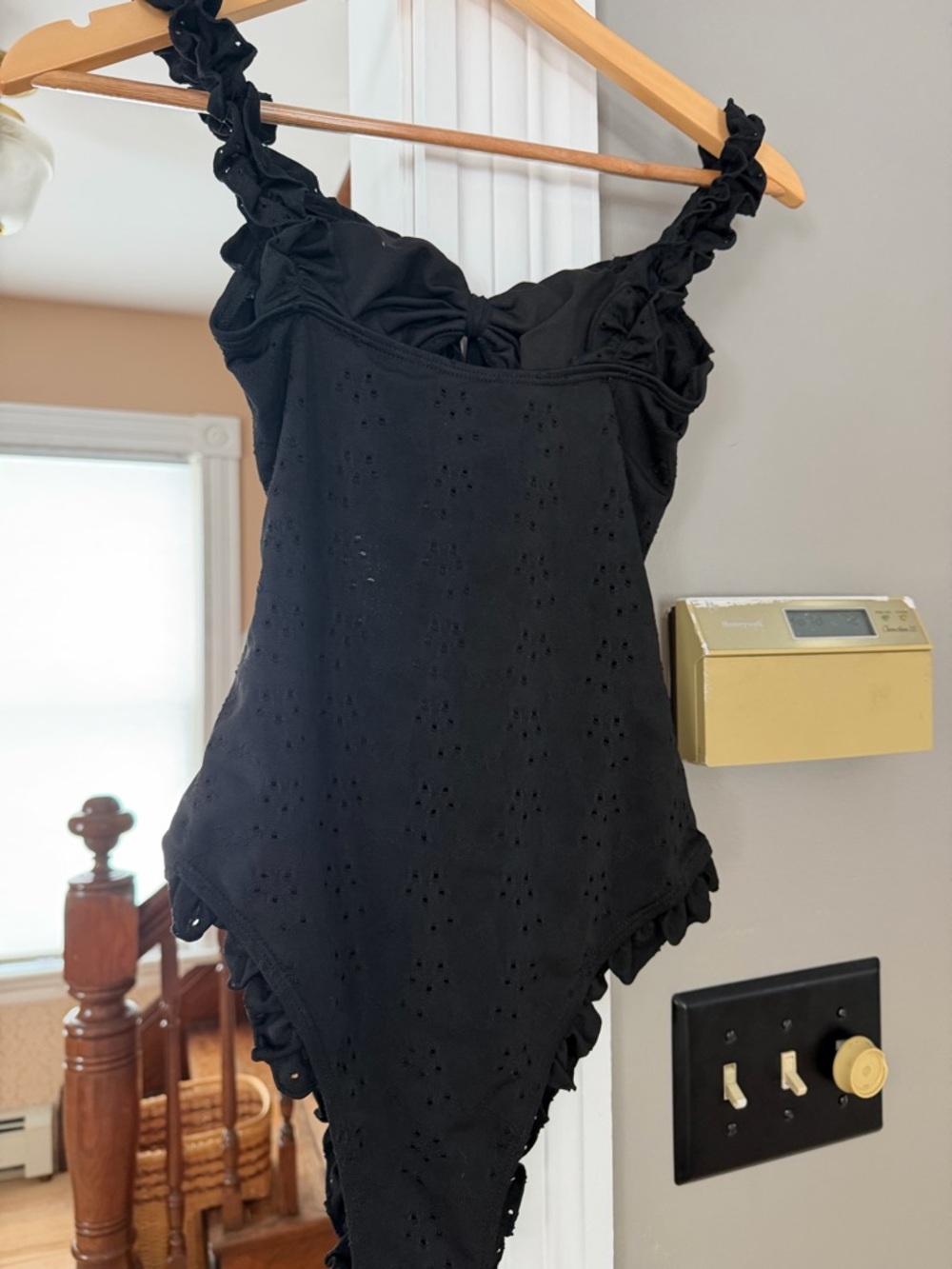 Black Eyelet Ruffle One-Piece Swimsuit - Picture 6 of 9